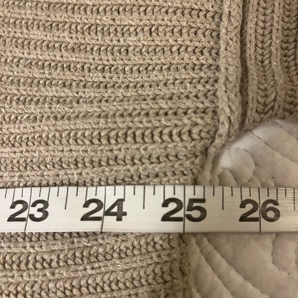 Cleo + Wolf Drop Shoulder Ribbed V Neck Fringed Sweater, size XL - Picture 5 of 9